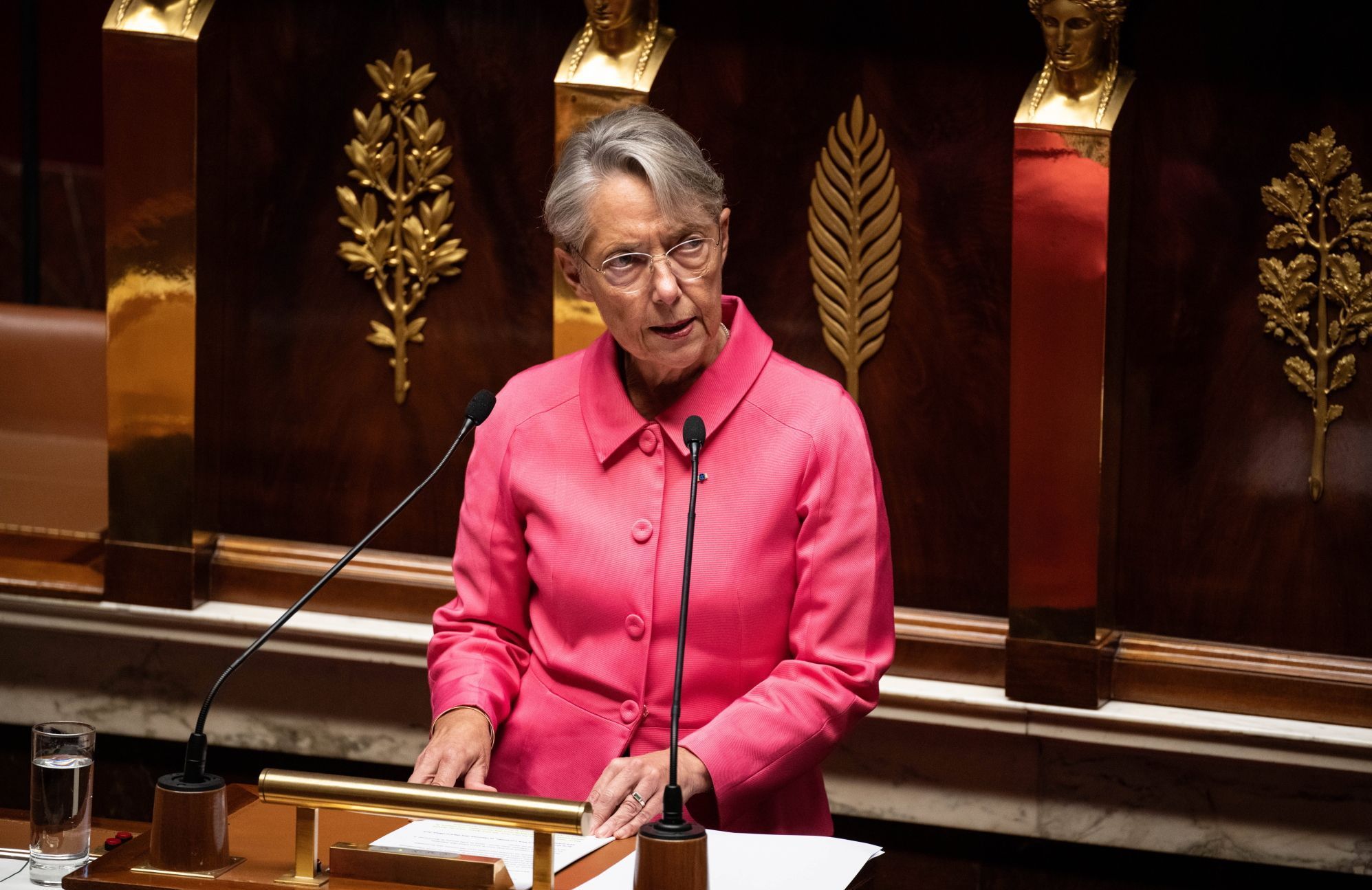 Budget de la sécurité sociale : Elisabeth Borne persiste et signe avec un nouveau 49.3