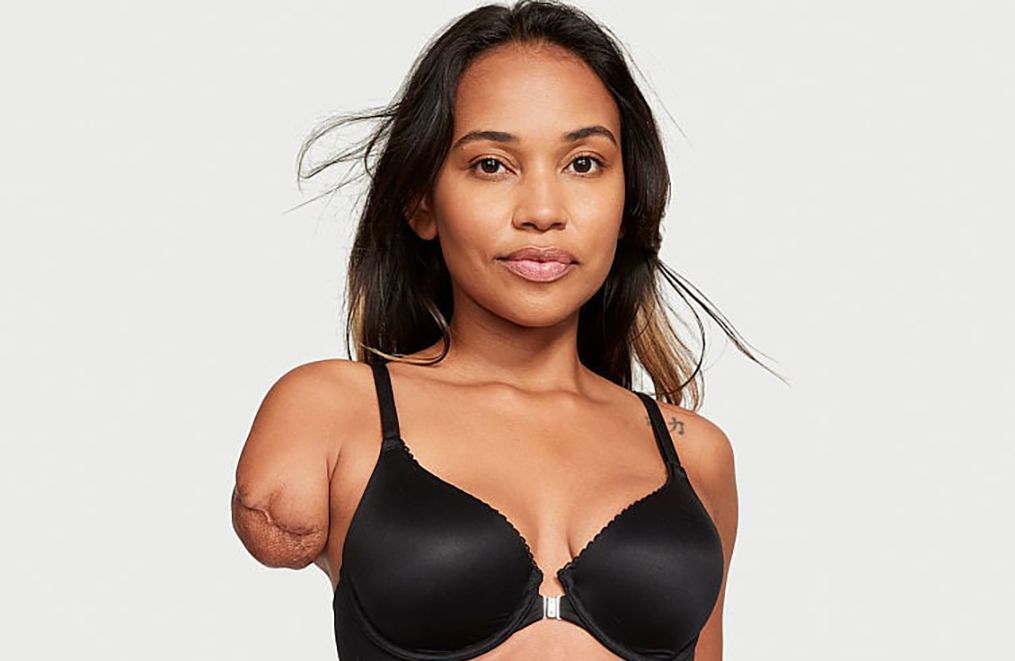 Victoria’s Secret lance sa ligne de sous-vêtements pour les femmes en situation de handicap