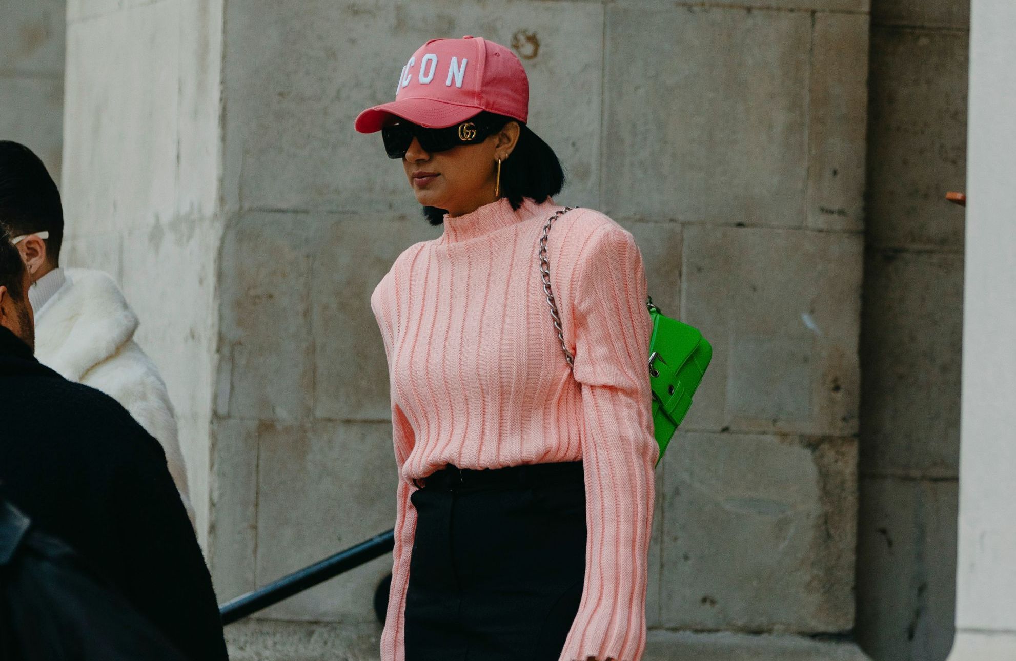 Ce pull Maje est le plus populaire du moment