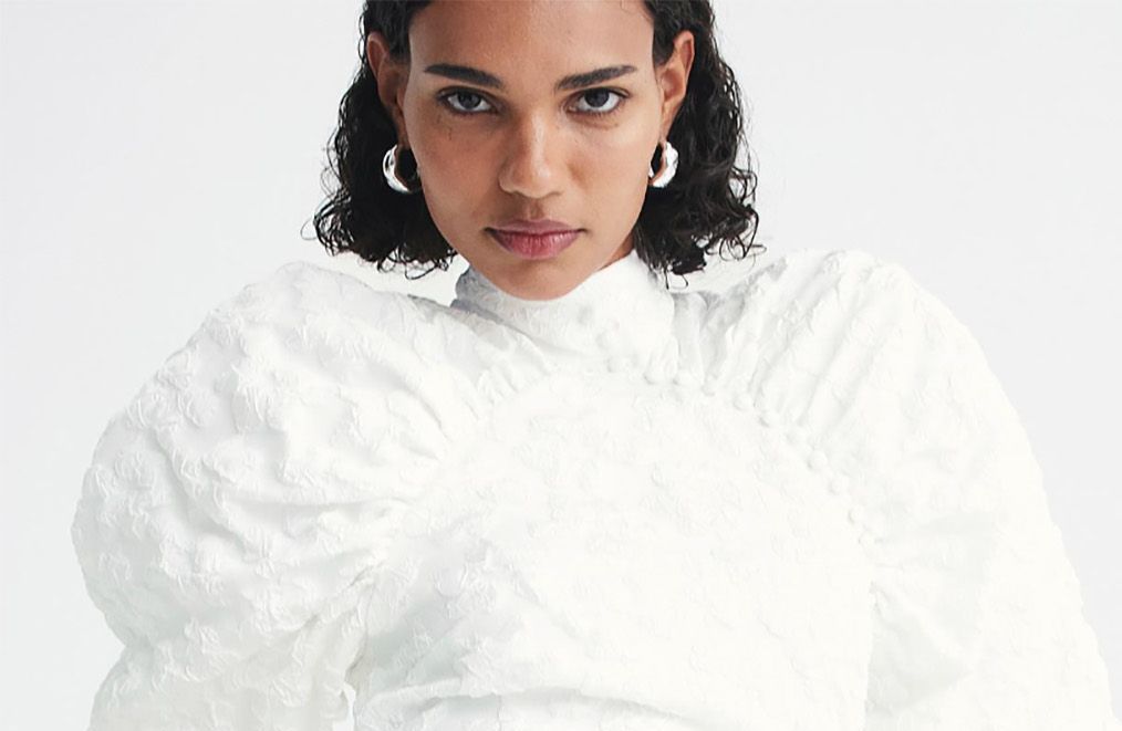 H&M collabore avec Rotate pour une capsule de robes de fête
