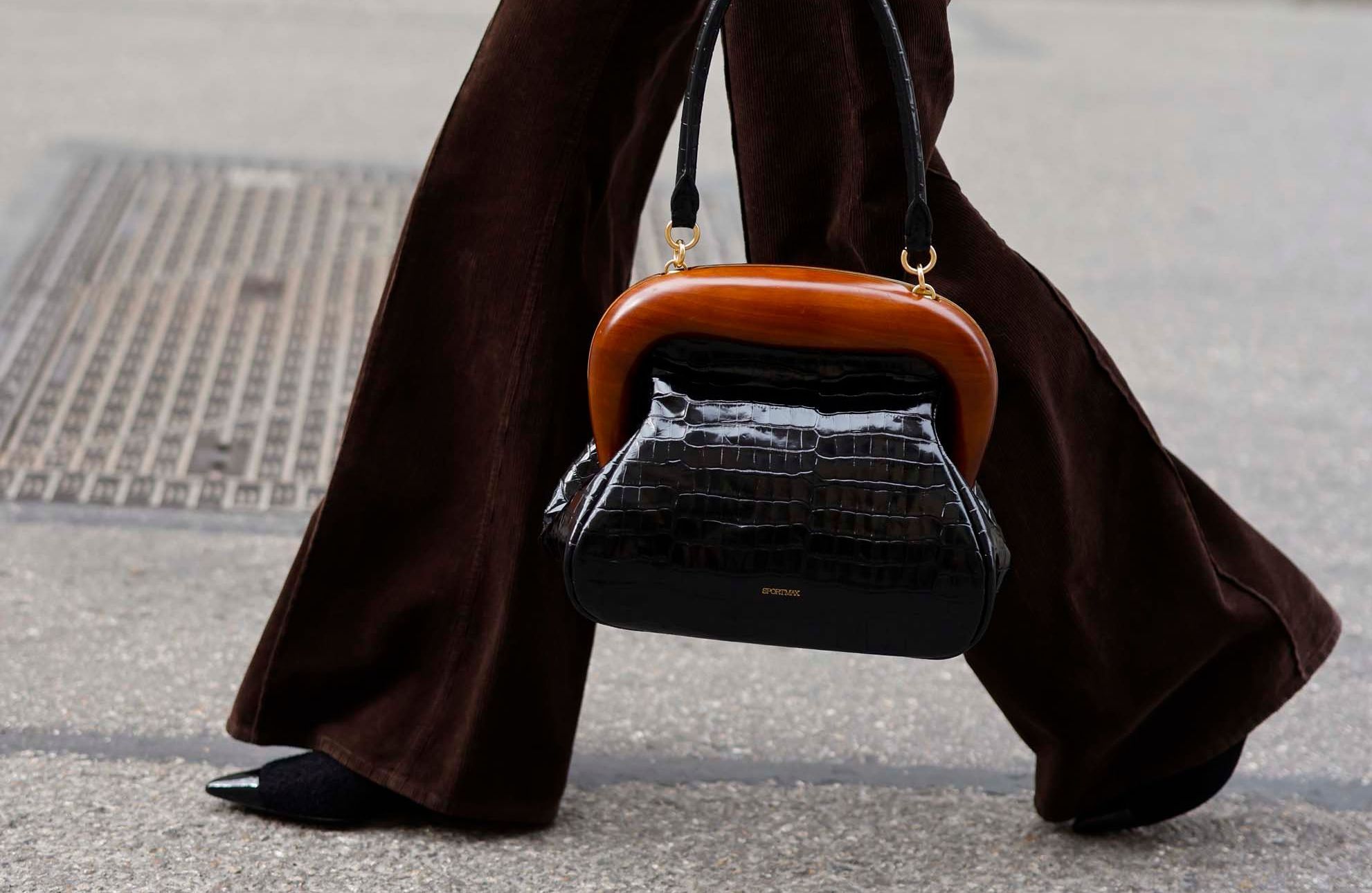 Le pantalon en velours : pièce mode de 2024 ou comble de la ringardise ?