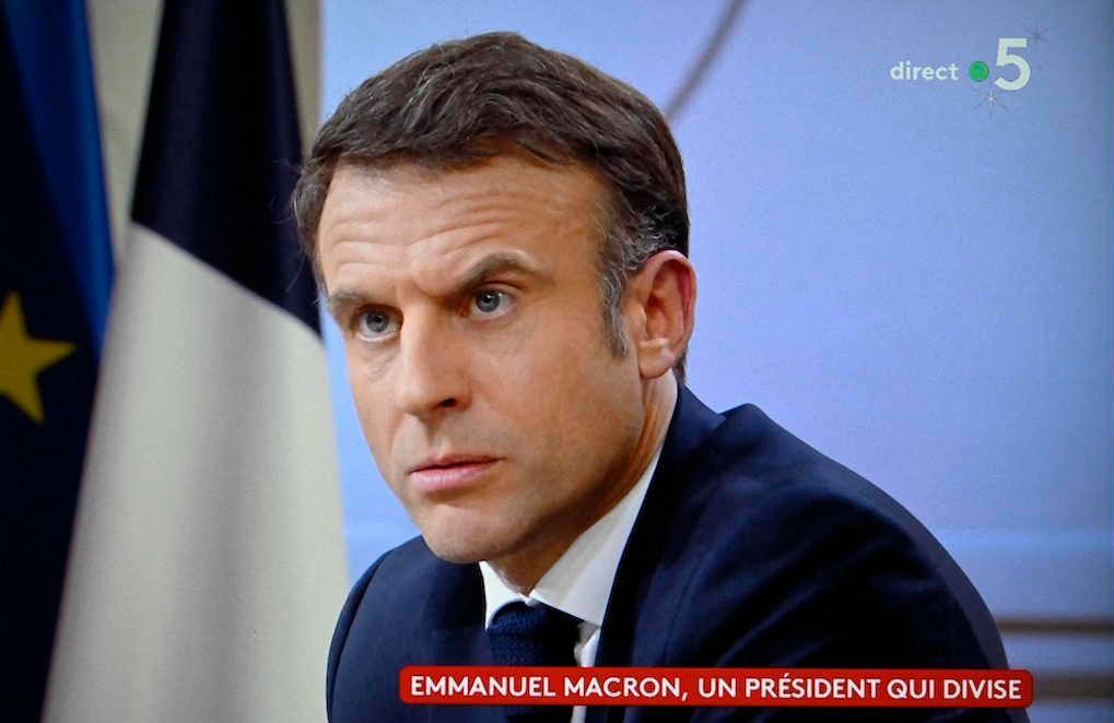 Affaire Gérard Depardieu : Emmanuel Macron prend sa défense, et soulève la colère des féministes