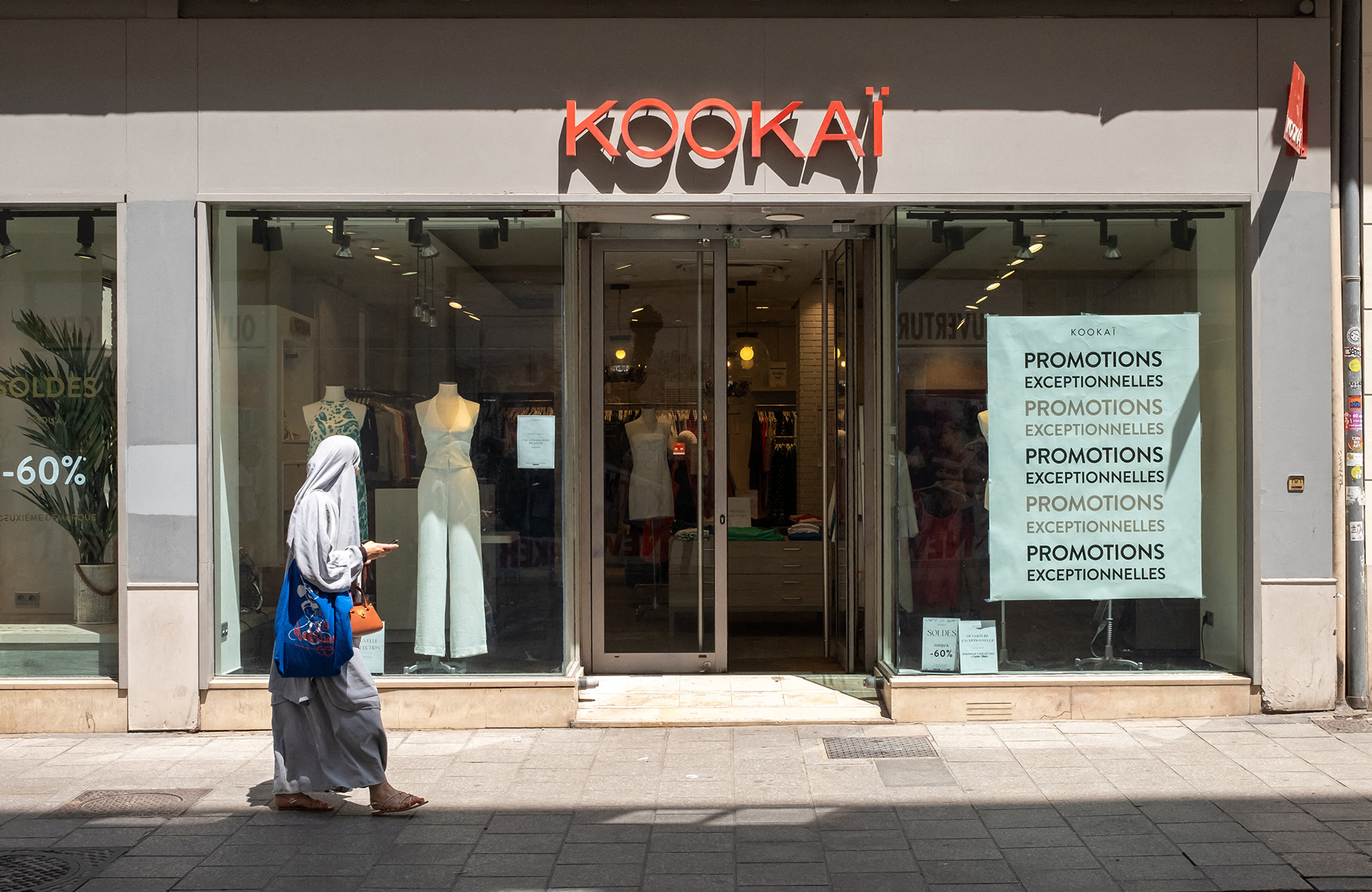 Kookaï annonce la reprise de 16 magasins en France