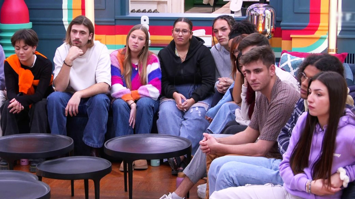 Star Academy : cafards, fuites, punaises… Le château en décrépitude