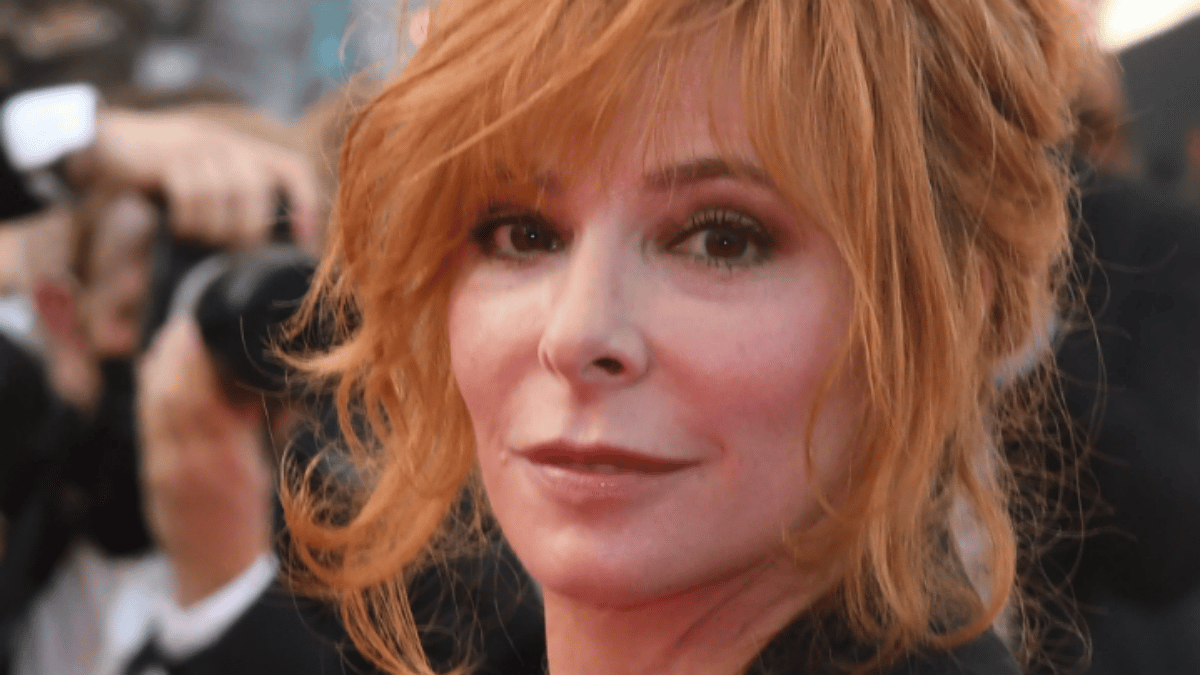 Mylène Farmer : son nouveau single avec un célèbre DJ français cartonne auprès de ses fans